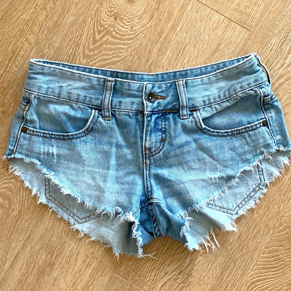 Billabong cut offs - low rise!
